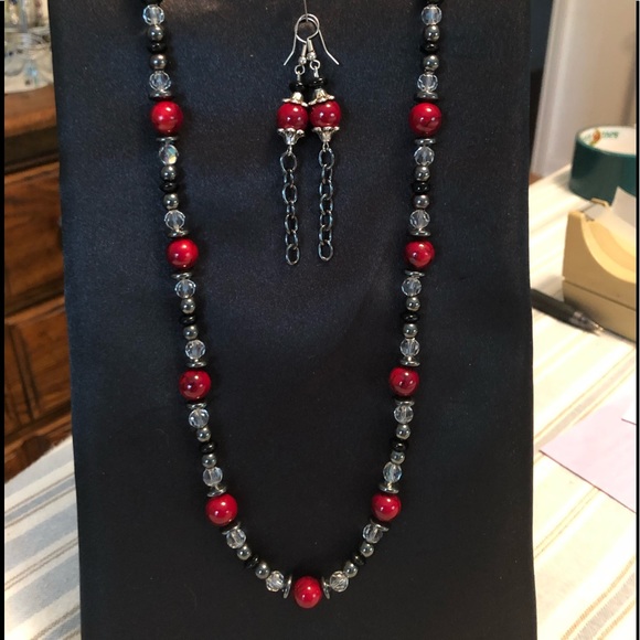 HANDMADE ONE OF A KIND NECKLACE & EARRINGS - Picture 1 of 4